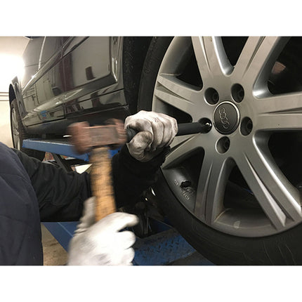 Locking Lug Nut Remover Kit action photo 3