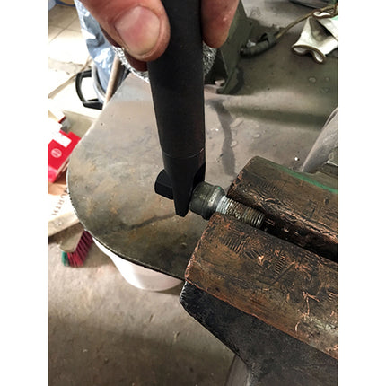 Locking Lug Nut Remover Kit action photo 5