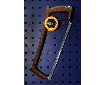 04572000 magnetic holder shown holding saw